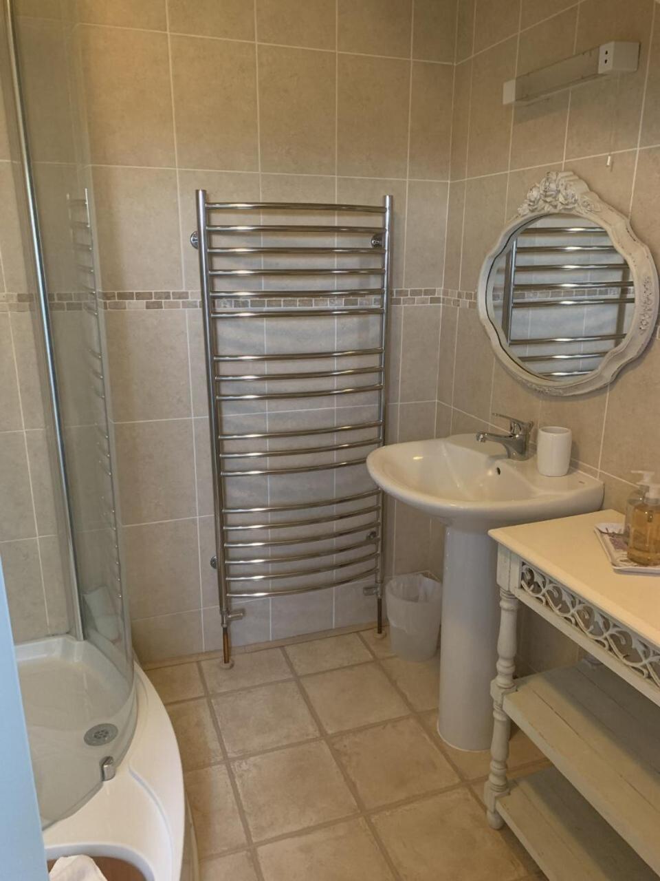 Robeanne House Holiday Accommodation Shiptonthorpe Стая снимка