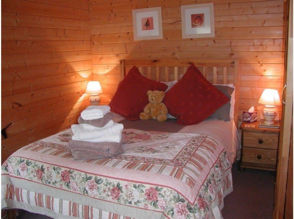 Robeanne House Holiday Accommodation Shiptonthorpe Екстериор снимка